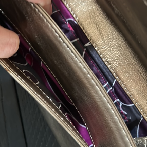 Hype Genuine Leather Bag in great used condition - Picture 4 of 6